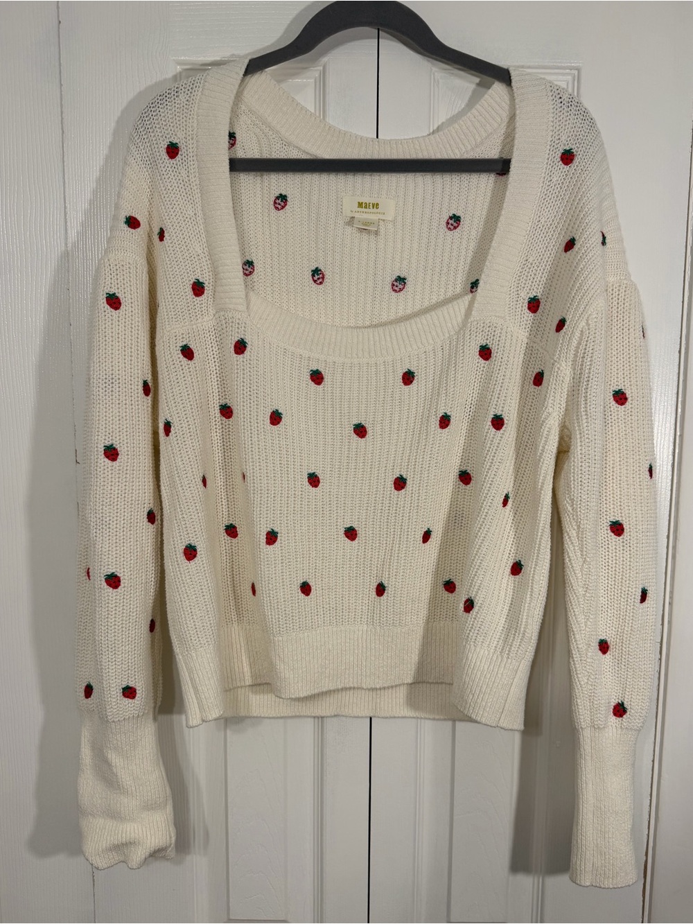 Maeve by Anthropologie Strawberry Sweater XL Cream